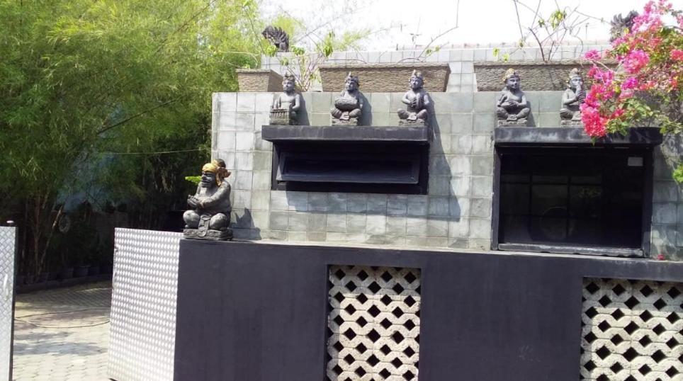 Cideres Holiday Home Majalengka Bagian luar foto
